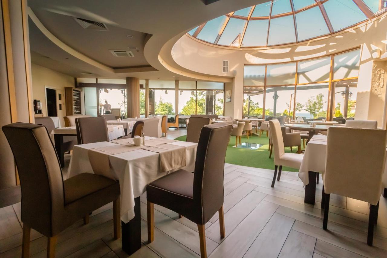 Saint Thomas Holiday Village Sozopol Exterior foto